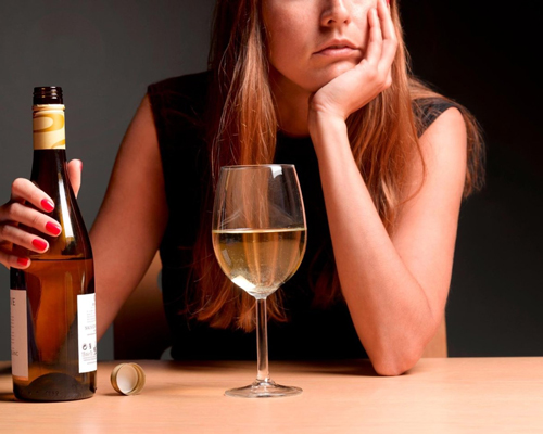 Анонимное лечение женского алкоголизма в Уварово